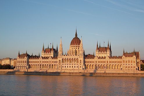 Novotel Danube a Parlament látványával és dunai panorámával várja vendégeit a centrumhoz közel