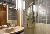 Ibis Heroes Square 3* Hotel fürdőszobája Budapesten
