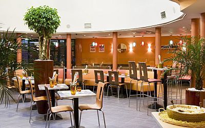 3* Ibis Heroes Square Hotel étterme Budapesten