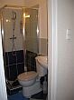 Kicsi és olcsó panzió Budapesten - Liechtenstein panzió fürdőszobája az Astoria közelében