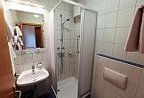 Hotel Sissi fürdőszobája Budapest centrumában